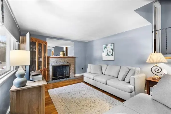 93 Patricia Lane, Weymouth, MA 02190