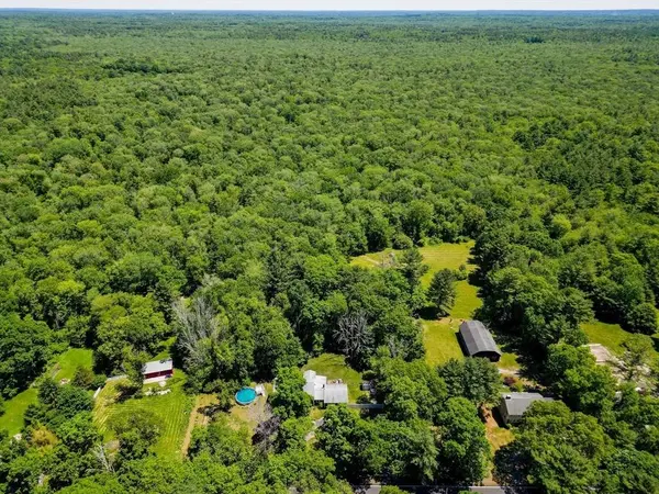 121 Plain St, Rehoboth, MA 02769