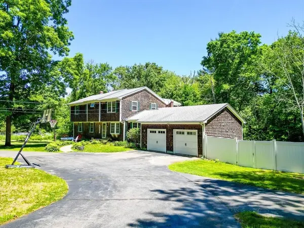 121 Plain St, Rehoboth, MA 02769