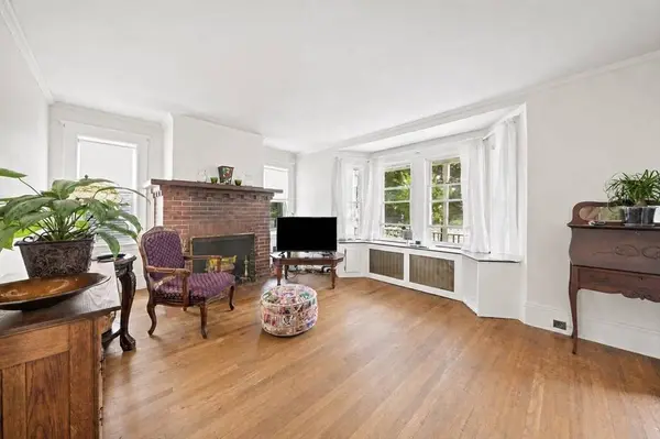 20 Fairbanks Rd, Milton, MA 02186