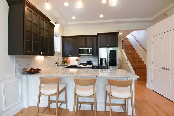 1447 N Bosworth AVE #3, Chicago, IL 60642