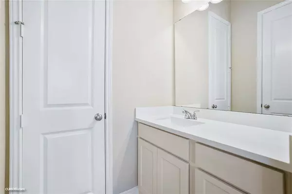 12318 Thorntonhall DR, Richmond, TX 77407