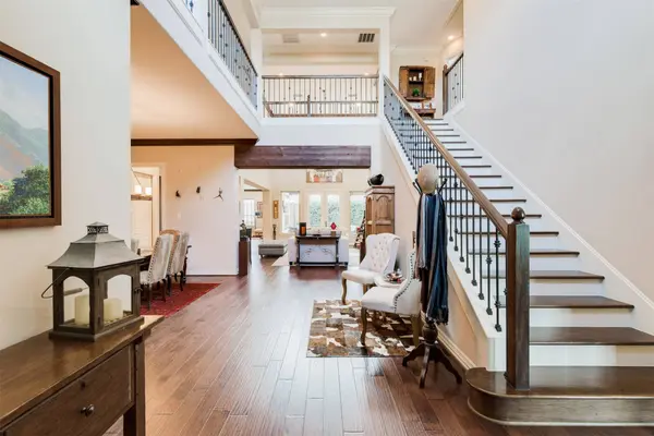 1826 Jade Hollow LN, Houston, TX 77077