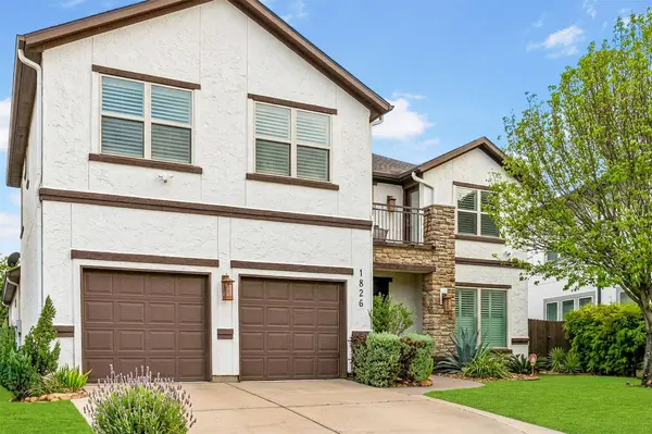 1826 Jade Hollow LN, Houston, TX 77077