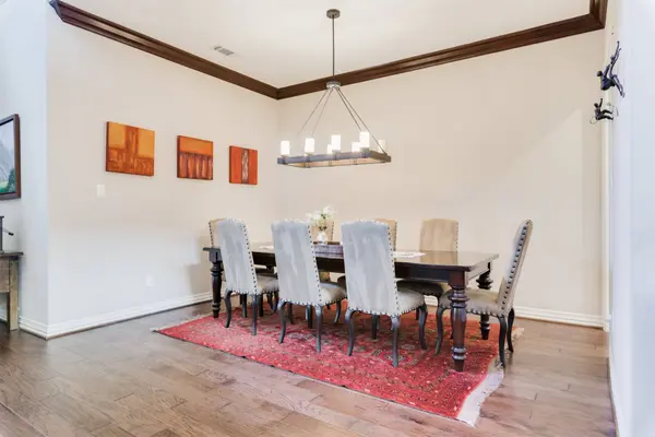 1826 Jade Hollow LN, Houston, TX 77077