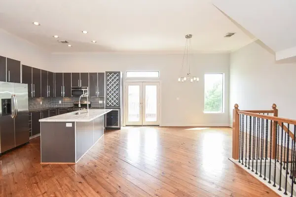 748 W 16th ST #B, Houston, TX 77008