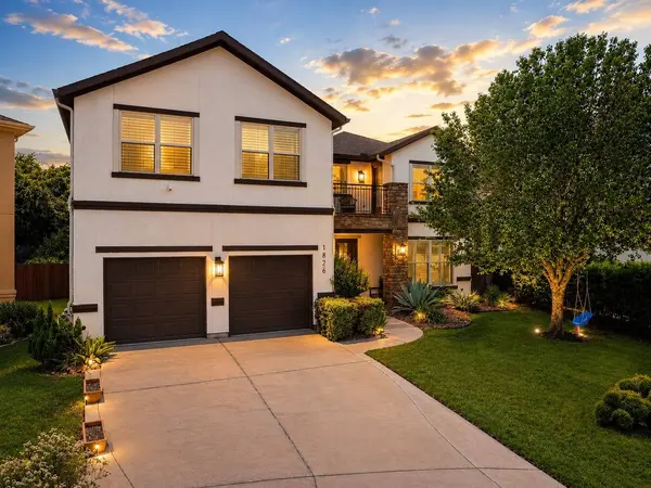 1826 Jade Hollow LN, Houston, TX 77077