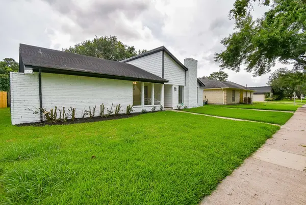 1815 Mustang Springs DR, Missouri City, TX 77459