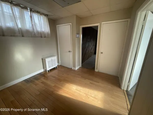401 Putnam ST, Scranton, PA 18508