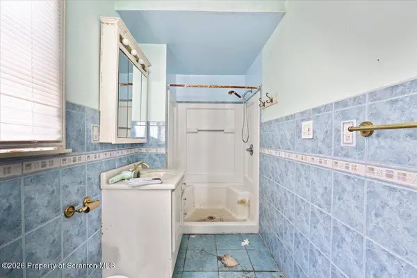 1413 Monsey AVE, Scranton, PA 18509