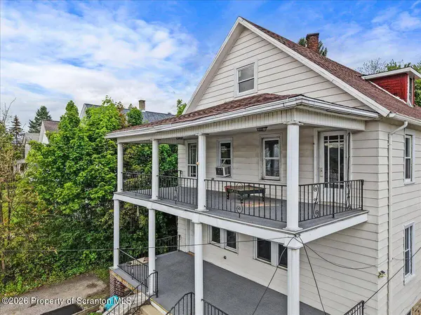308-310 Willow ST, Dunmore, PA 18512