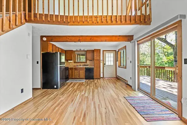 250 Brentwood DR, Bushkill, PA 18324