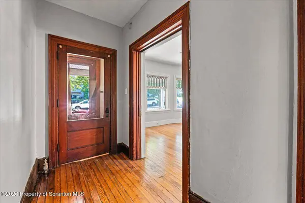 833 835 Monroe AVE, Scranton, PA 18510