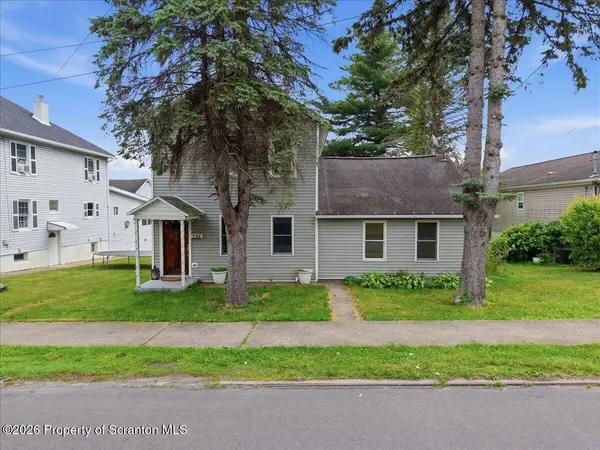 334 Washington AVE, Jermyn, PA 18433