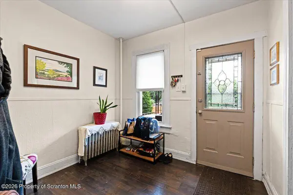 209 Stephen AVE, Scranton, PA 18505