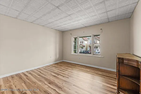 321 Ferdinand ST, Scranton, PA 18508