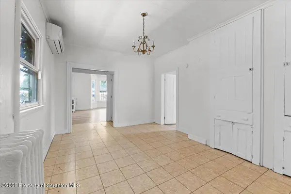 1431 Sanderson AVE, Scranton, PA 18509