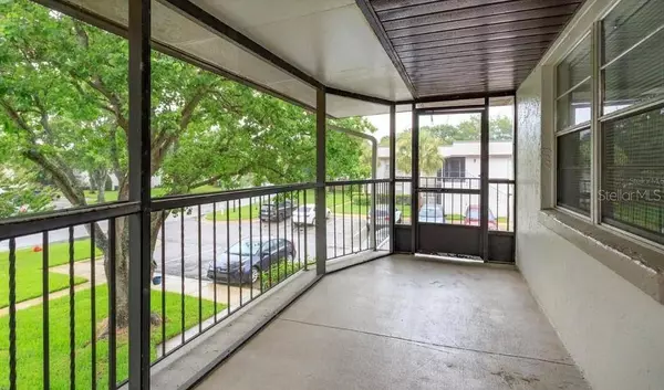 68 WINDTREE LN #201, Winter Garden, FL 34787