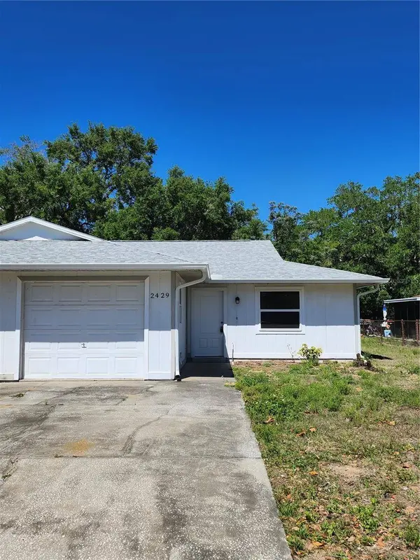 2429 CENTENNIAL BLVD, Leesburg, FL 34748