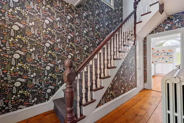 30 Winter ST, Portsmouth, NH 03801