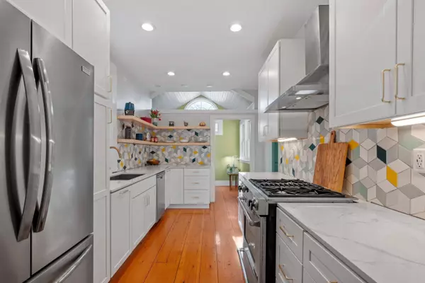 30 Winter ST, Portsmouth, NH 03801