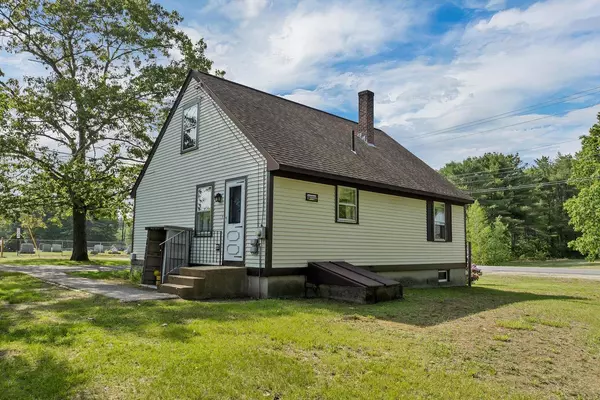 13 Lawndale AVE, Franklin, NH 03235