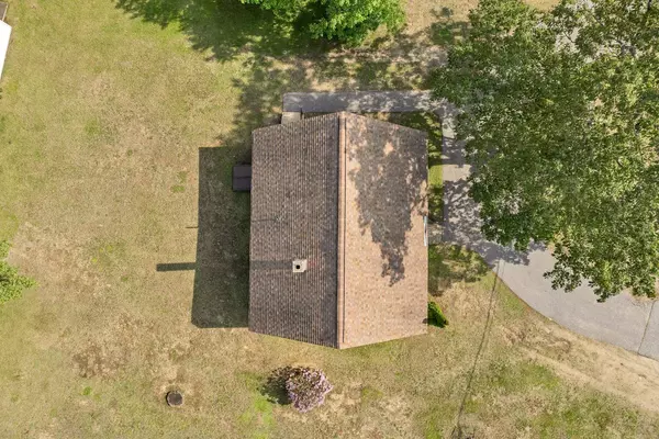 13 Lawndale AVE, Franklin, NH 03235