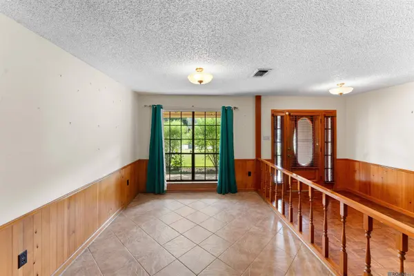 966 Landwood Dr, Baton Rouge, LA 70806