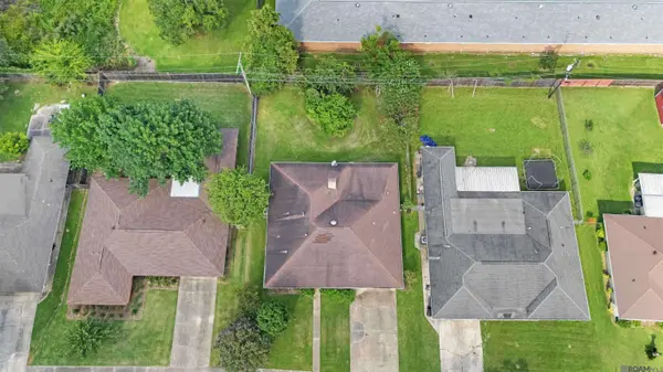 966 Landwood Dr, Baton Rouge, LA 70806