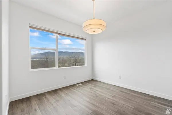 1053 E BATTEN CT, Saratoga Springs, UT 84045