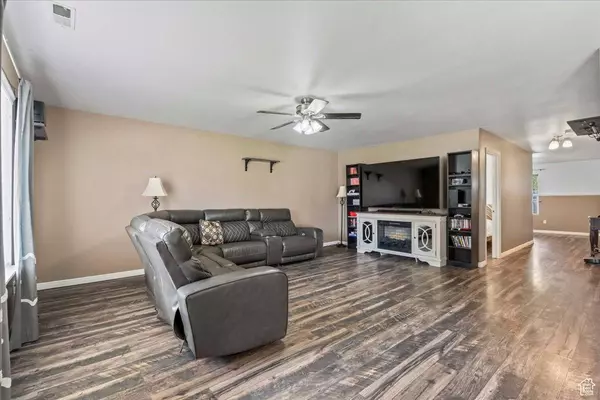 2885 W WILLOW SPROUT RD, Lehi, UT 84043