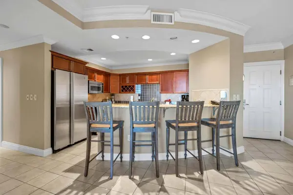 10 Harbor BLVD #UNIT W828, Destin, FL 32541