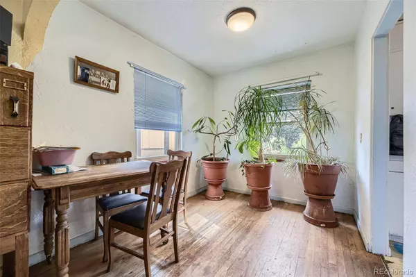 10040 W 13th PL, Lakewood, CO 80215