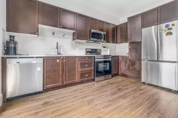 19752 55a AVE #13, Langley, BC V3A 3X2