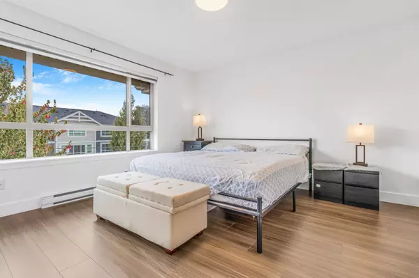 19752 55a AVE #13, Langley, BC V3A 3X2