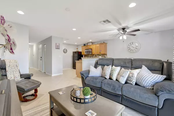 2556 Marshfield CT, Port Saint Lucie, FL 34953