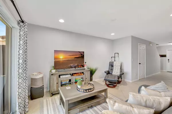 2556 Marshfield CT, Port Saint Lucie, FL 34953