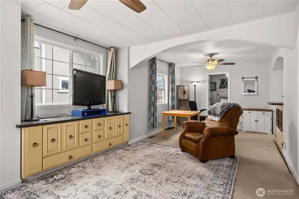 3805 A ST, Tacoma, WA 98418