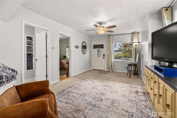 3805 A ST, Tacoma, WA 98418