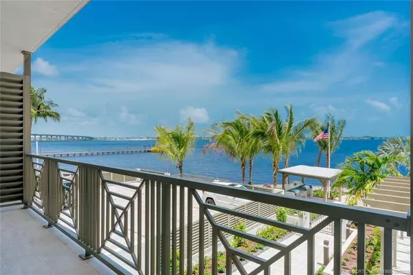 41 SW Seminole ST #203, Stuart, FL 34994