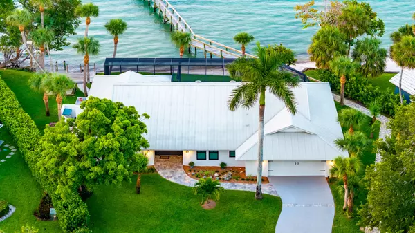 3501 SE Kubin Ave, Stuart, FL 34997-2502