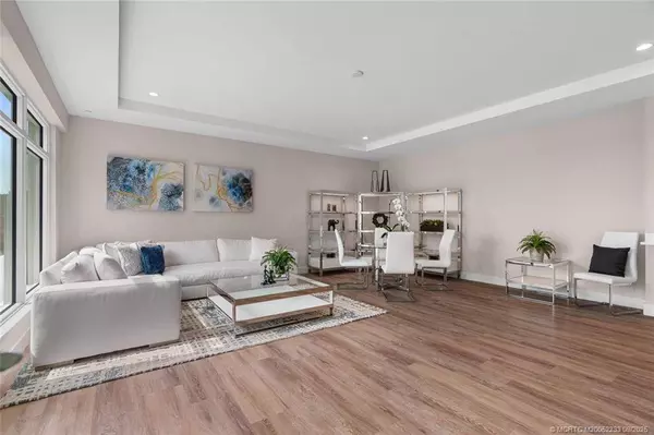 41 SW Seminole ST #310, Stuart, FL 34994