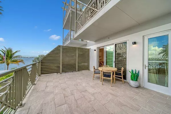 41 SW Seminole ST 205, Stuart, FL 34994