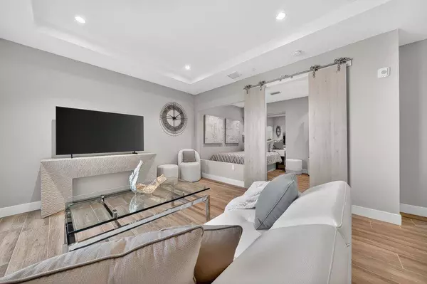 41 SW Seminole ST 304, Stuart, FL 34994