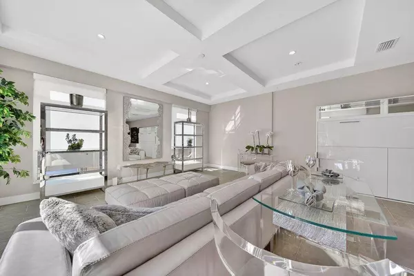 41 SW Seminole ST 209, Stuart, FL 34994