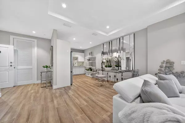 41 SW Seminole ST 304, Stuart, FL 34994