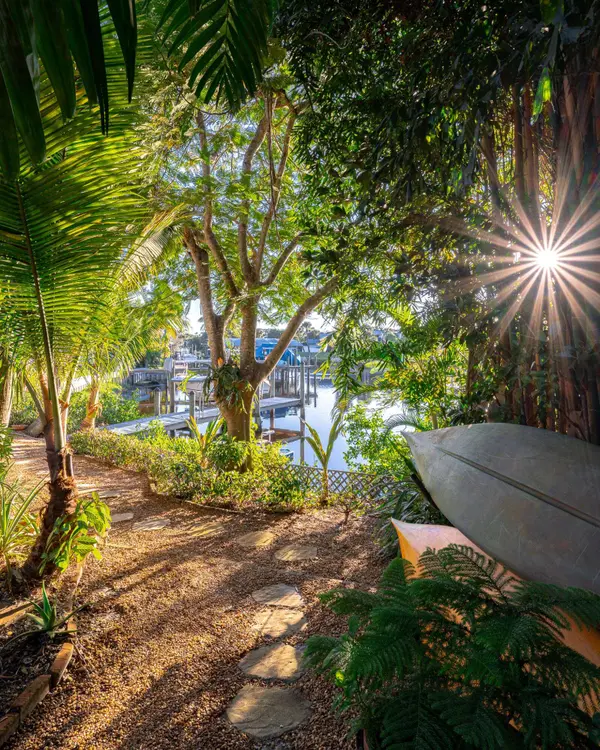 3842 SW Saint Lucie LN, Palm City, FL 34990