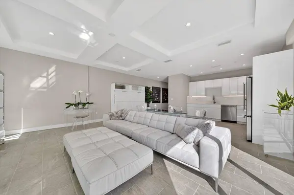 41 SW Seminole ST #209, Stuart, FL 34994