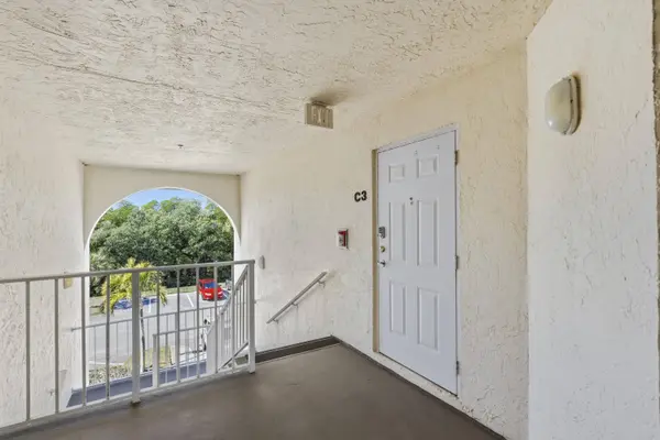 4452 NE Ocean Blvd #C3, Jensen Beach, FL 34957