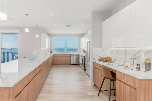 41 SW Seminole ST #306, Stuart, FL 34994